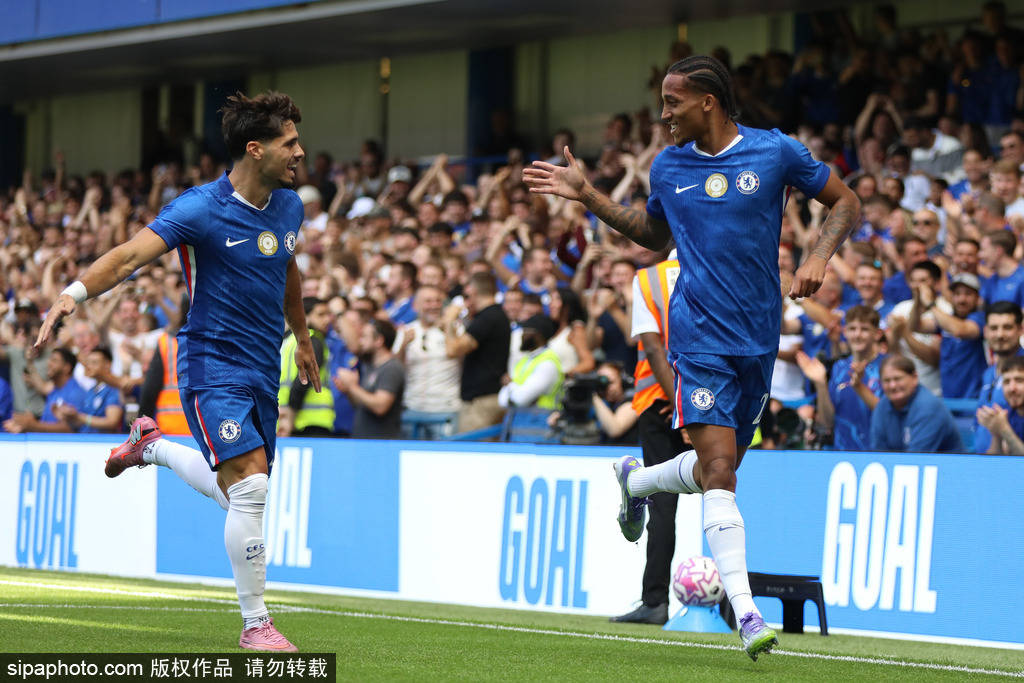 切尔西球迷对布奥纳诺特落选欧冠名单提出疑问